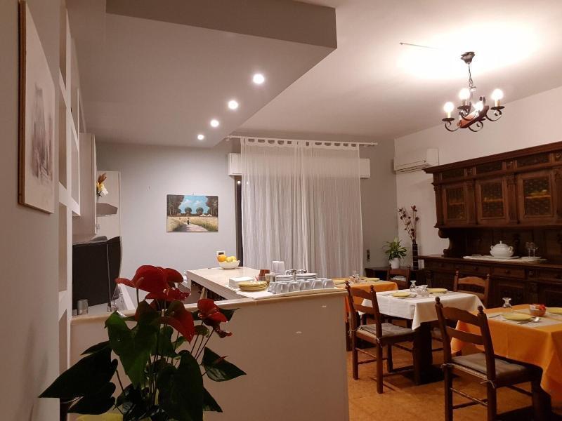 B&B Mimosa Giardini Naxos Exteriör bild