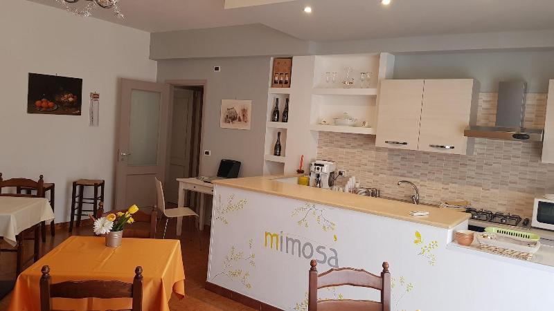 B&B Mimosa Giardini Naxos Exteriör bild