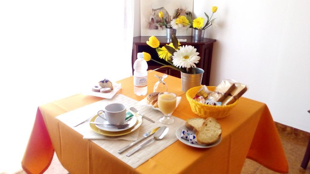 B&B Mimosa Giardini Naxos Exteriör bild