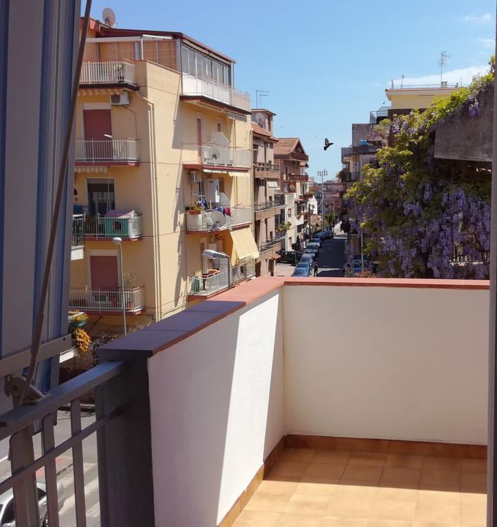 B&B Mimosa Giardini Naxos Exteriör bild