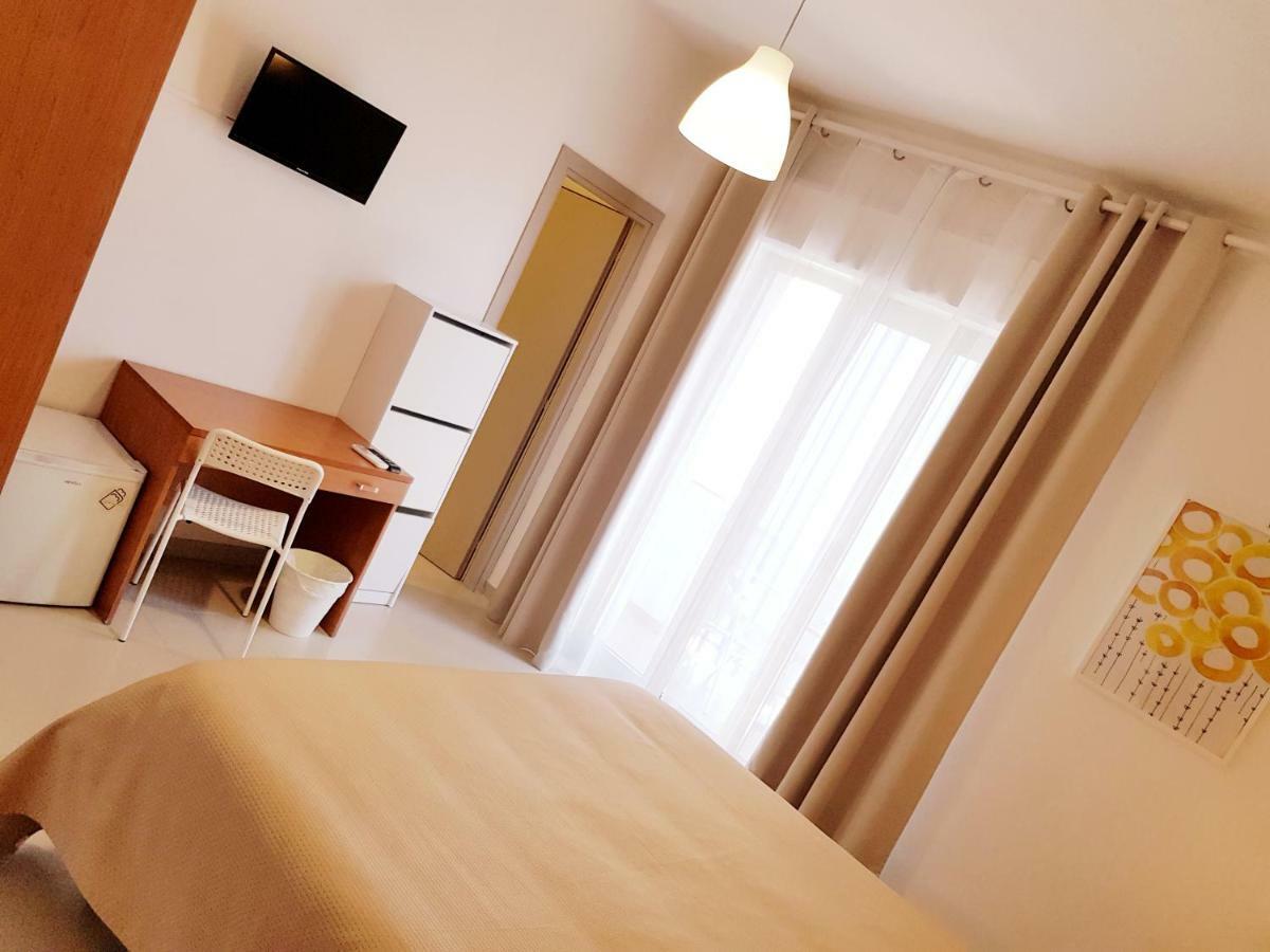 B&B Mimosa Giardini Naxos Exteriör bild